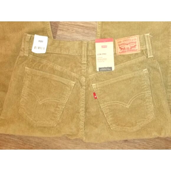 Levi's Women's 27x30 Low Pro Mid Rise Corduroy Pant Golden Brown NWT - Picture 3 of 5